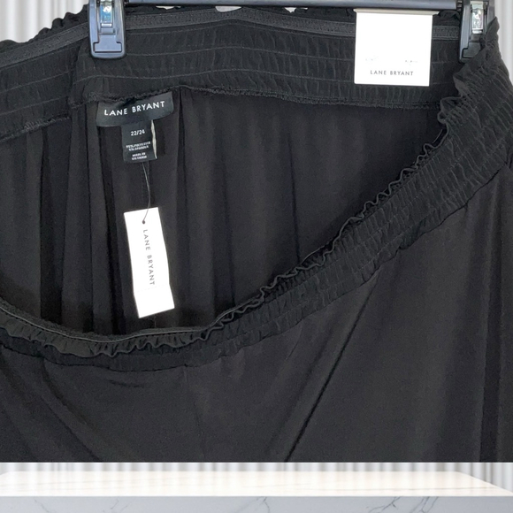 Lane Bryant New w Tags Black Wide Leg Pull-On Cropped Pants Women 22/24 - Picture 4 of 8